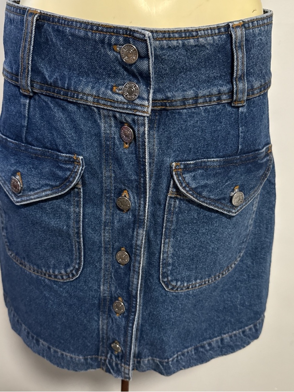 Button-Front Denim Mini Skirt in Classic Blue